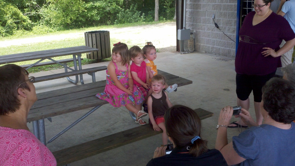 2011-06-25 12-14-25 555