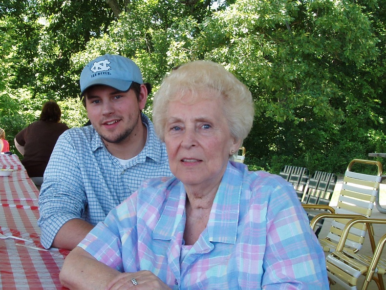 2007 Reunion - Josh _amp_ Alice.JPG